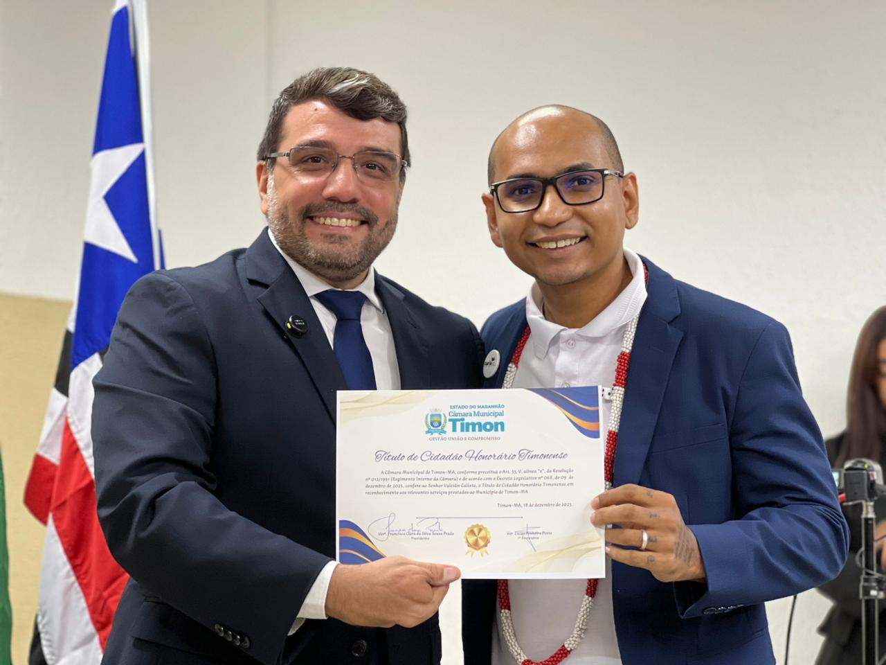 Câmara Municipal homenageia personalidades com Título de Cidadão e Cidadã Timonense