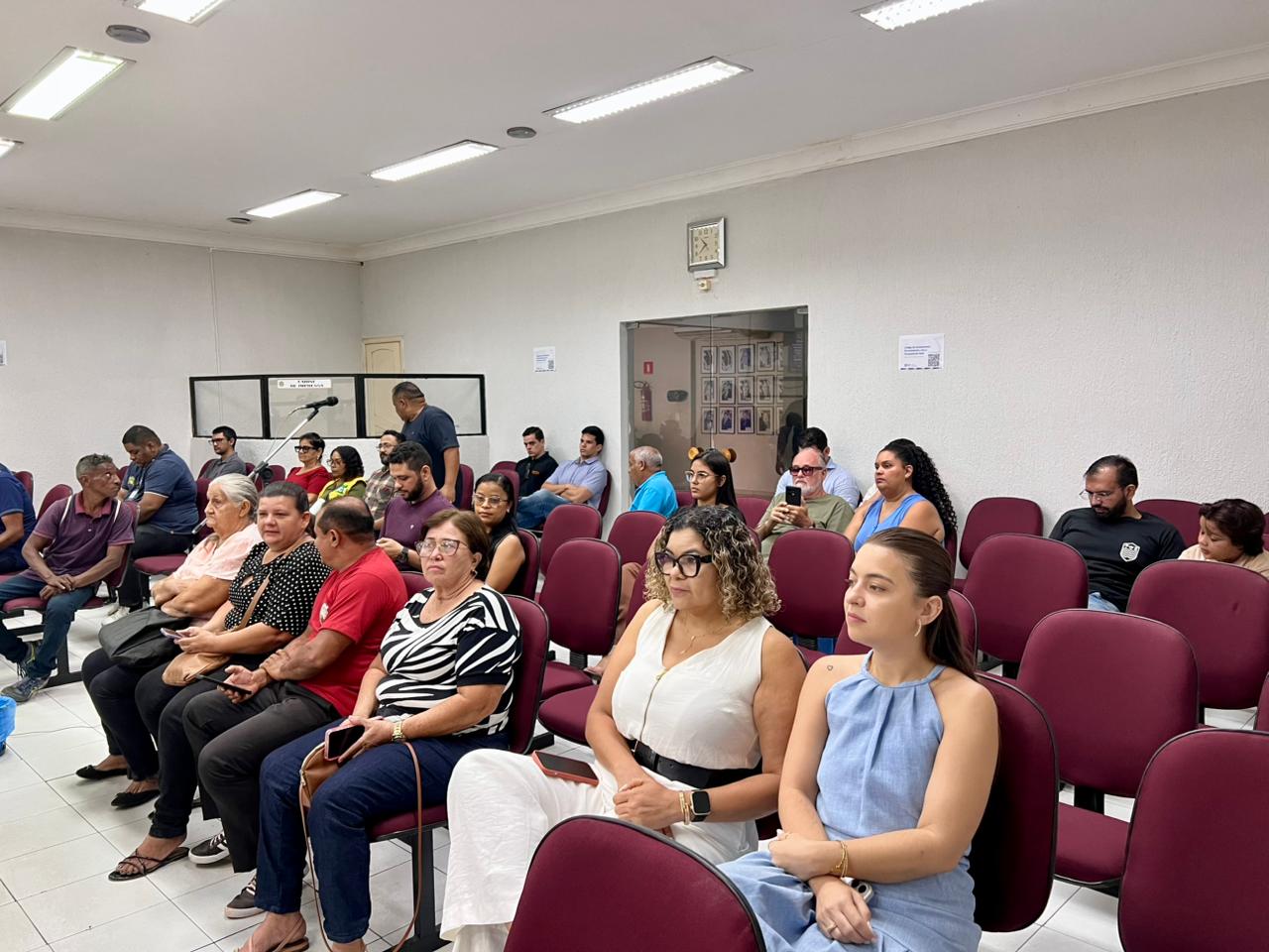 Planejamento avança na execução do Código de Zoneamento com audiência pública na Câmara de Timo...