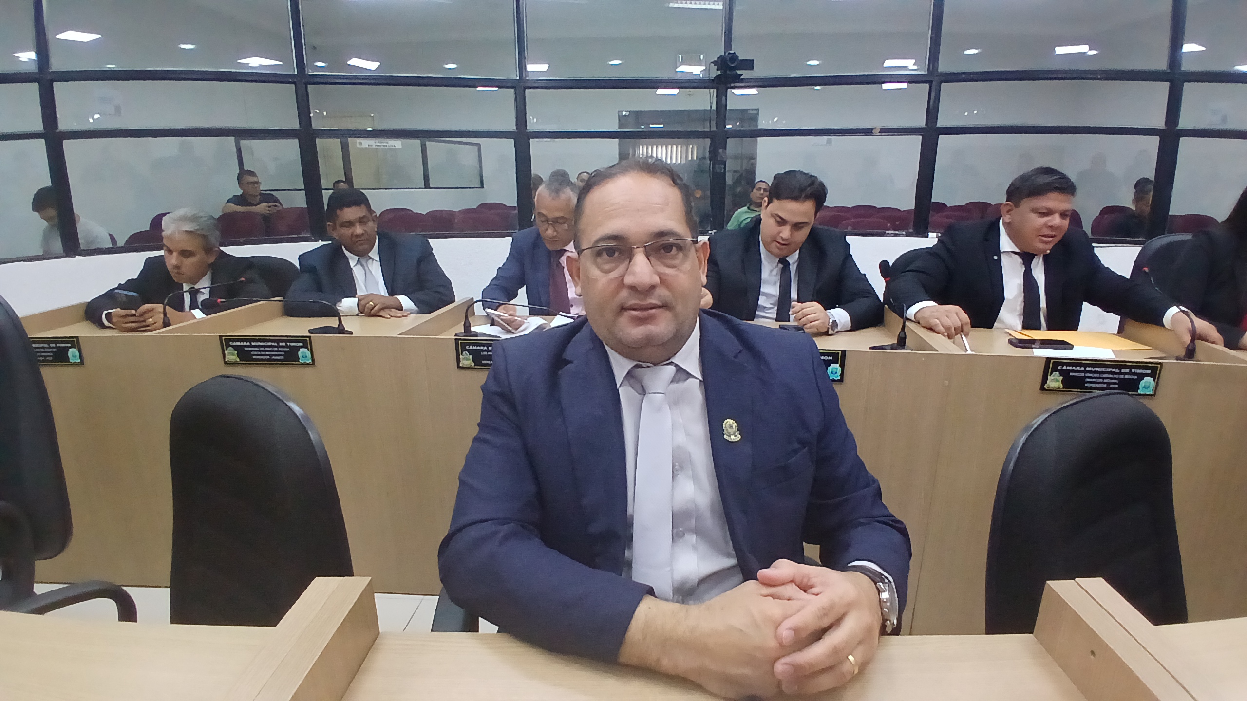Em sessões extraordinárias, Câmara de Timon aprova LOA 2026, isenção da taxa de iluminação públ...